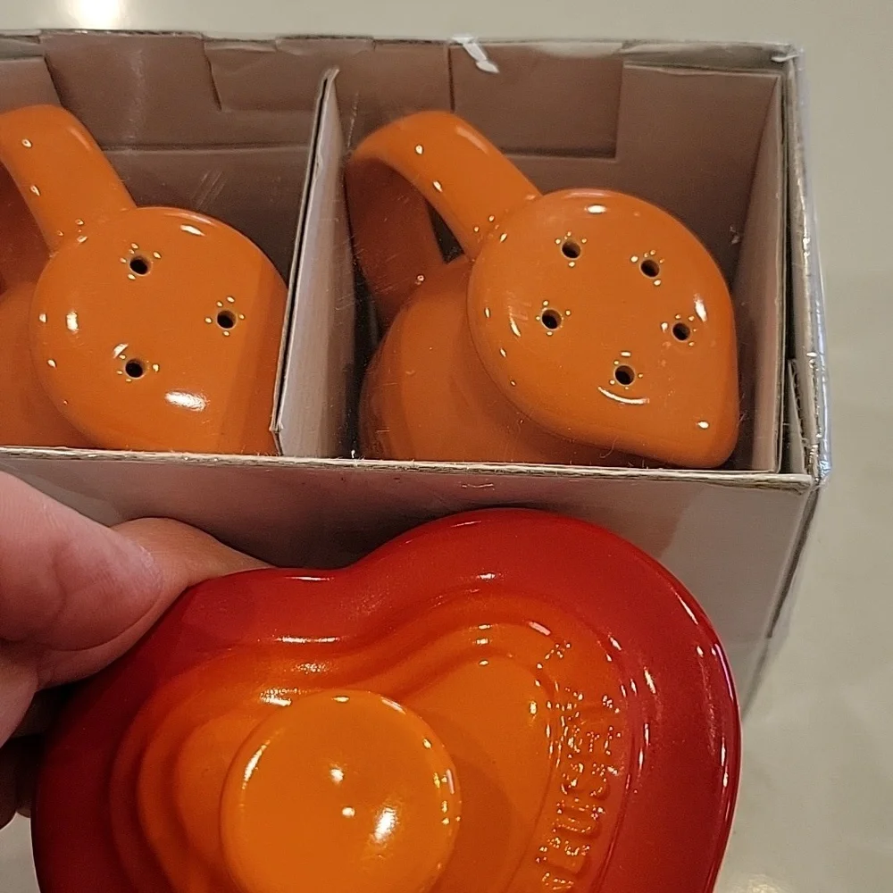 Le Creuset Tangerine Orange Salt And Pepper Shakers New
